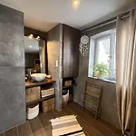 Le Catalpa In The Heart Of A