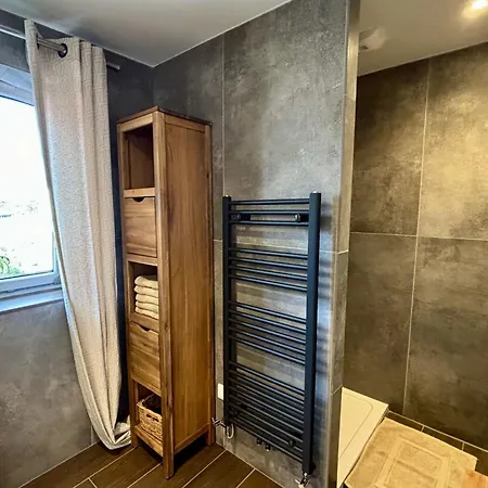 Le Catalpa In The Heart Of A