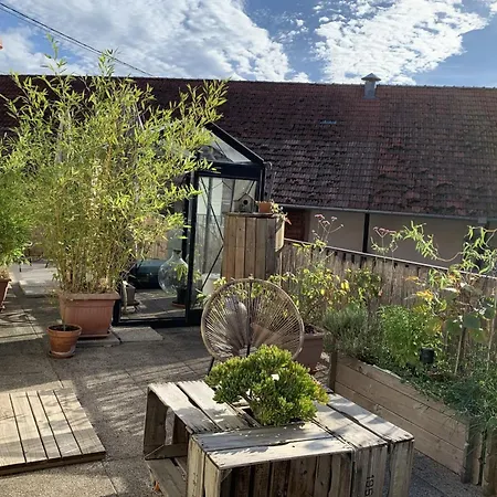 Le Catalpa In The Heart Of A Lejlighed